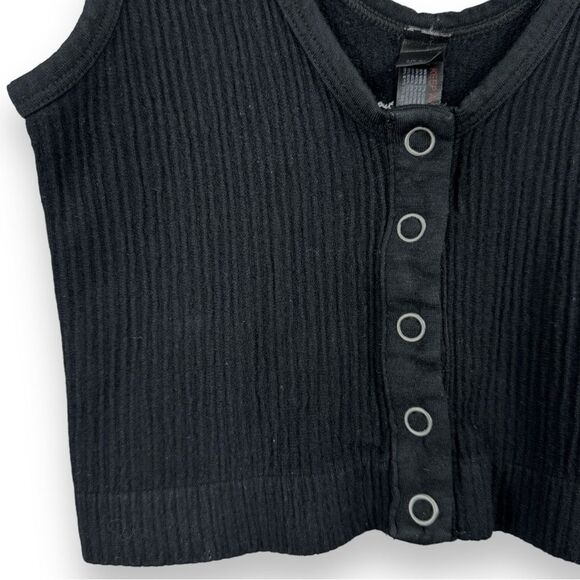 UO Out From Under Drew Seamless Snap-Front Bra Top XS/S  Small Black Ribbed Knit - Picture 7 of 12